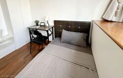 Sheares Ville (D10), Apartment #589821701
